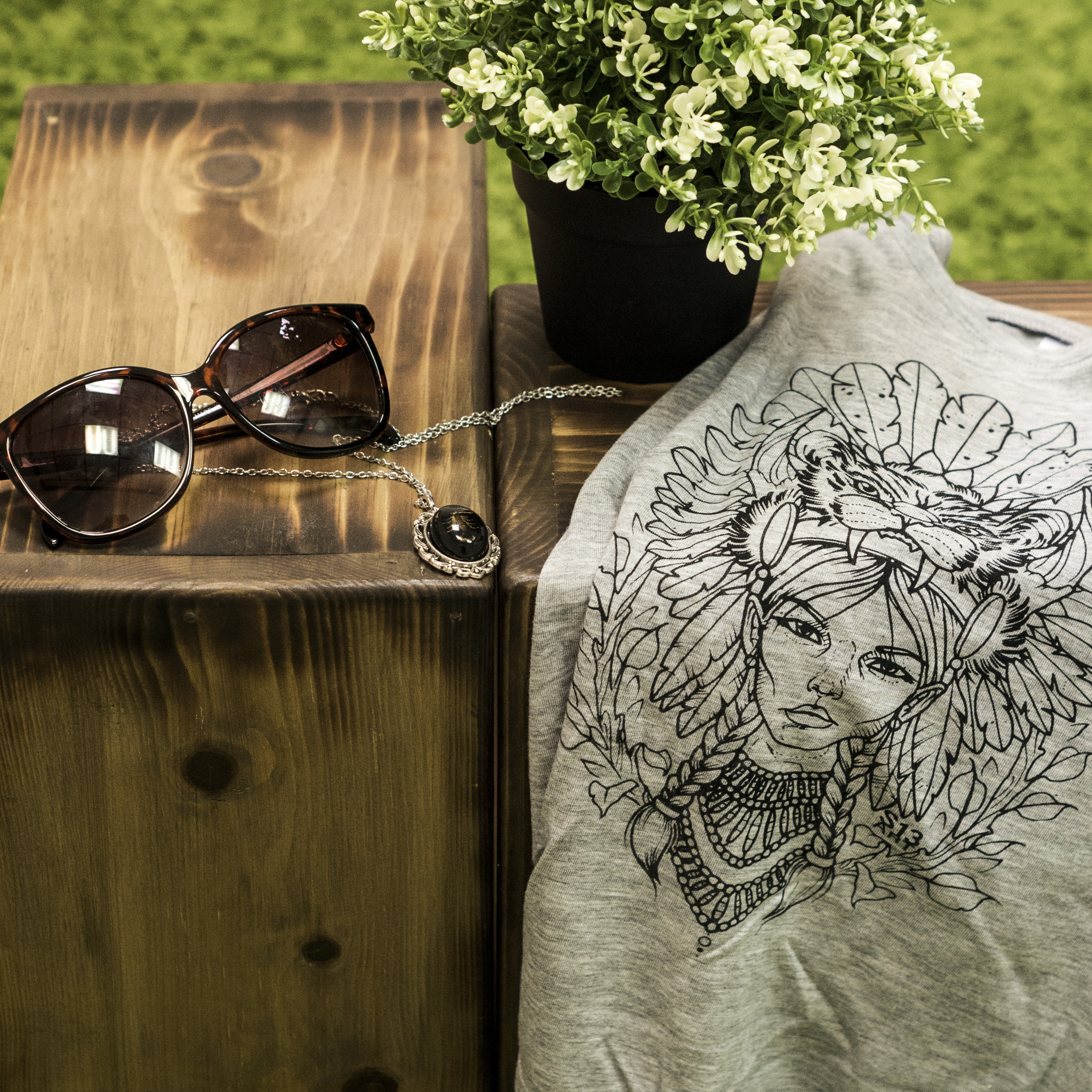 Native Headdress Crop Top