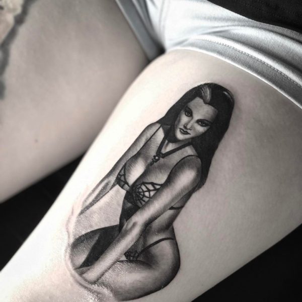 Leif: Pinup Lily Munster